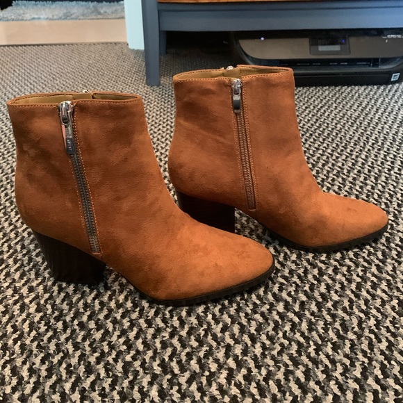 ❌SOLD Nine West Neva Brown boots with block heel - Picture 4 of 11